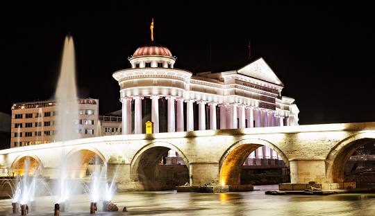 Rritja e turizmit në Maqedoni  92 000 vizitorë të huaj në qershor