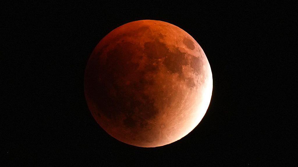 Blood Moon 2025  Një pamje e rrallë në qiellin tonë